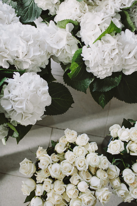 White wedding flowers