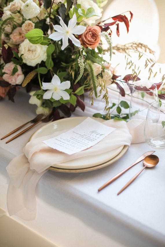 Modern white and copper tablescape