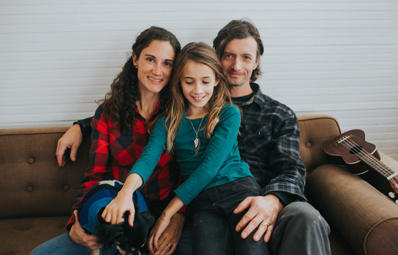 Farmhouse holiday family photos