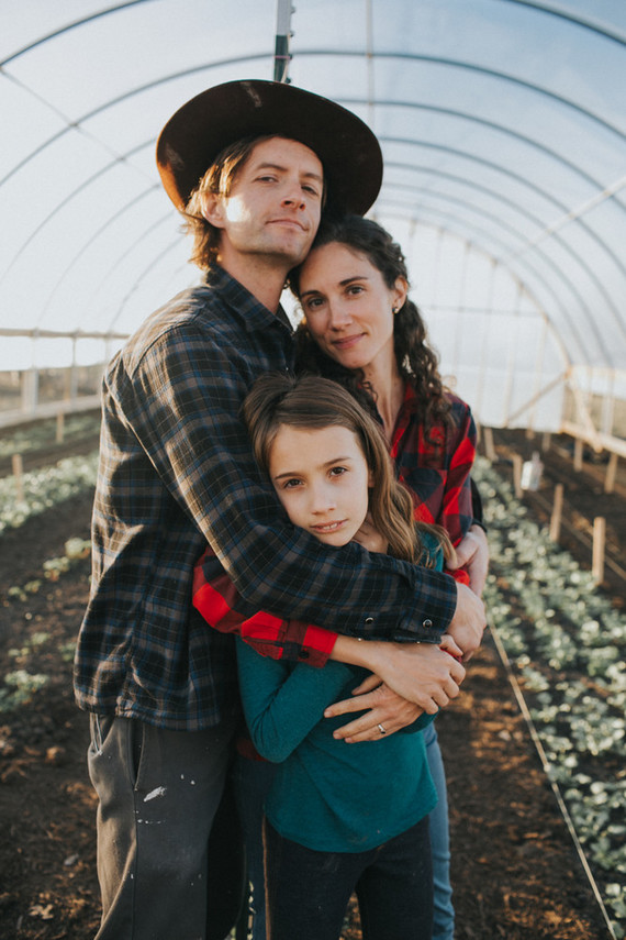 Farmhouse holiday family photos