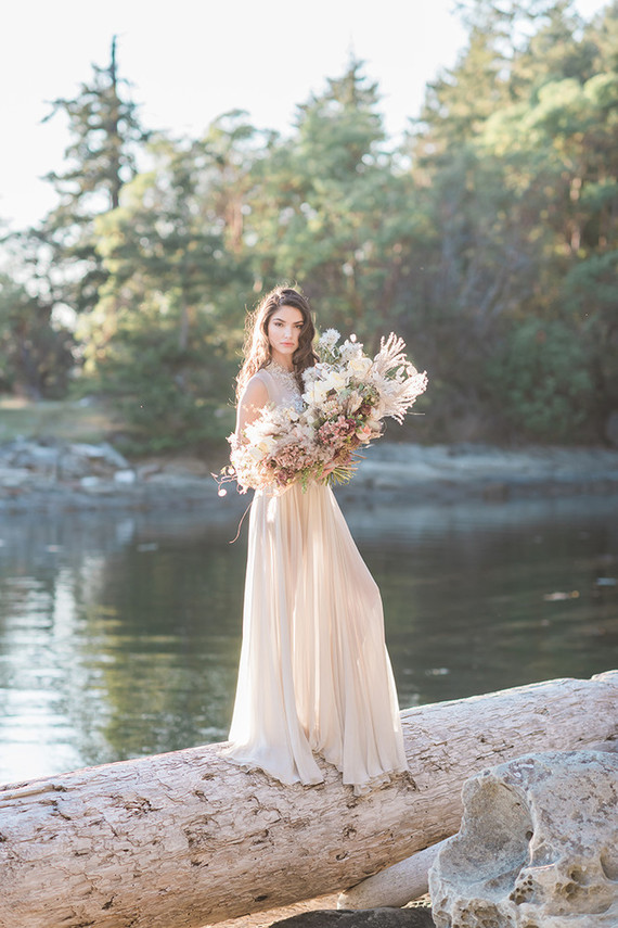 Leanne Marshall wedding gown