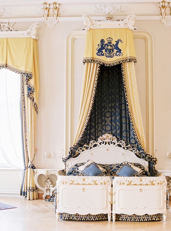 Elegant Marie Antoinette inspired wedding