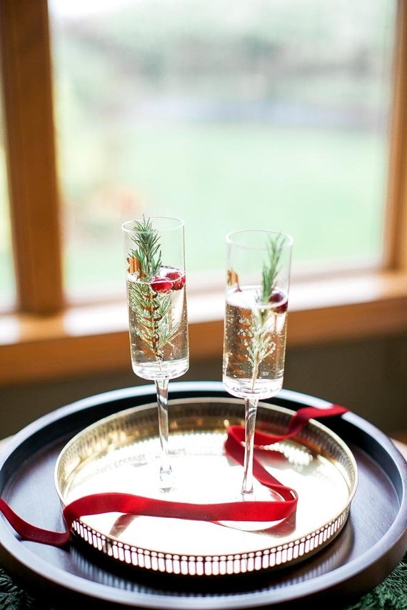 Winter wedding cocktails