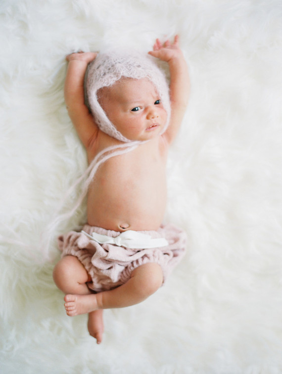 cozy winter newborn photos