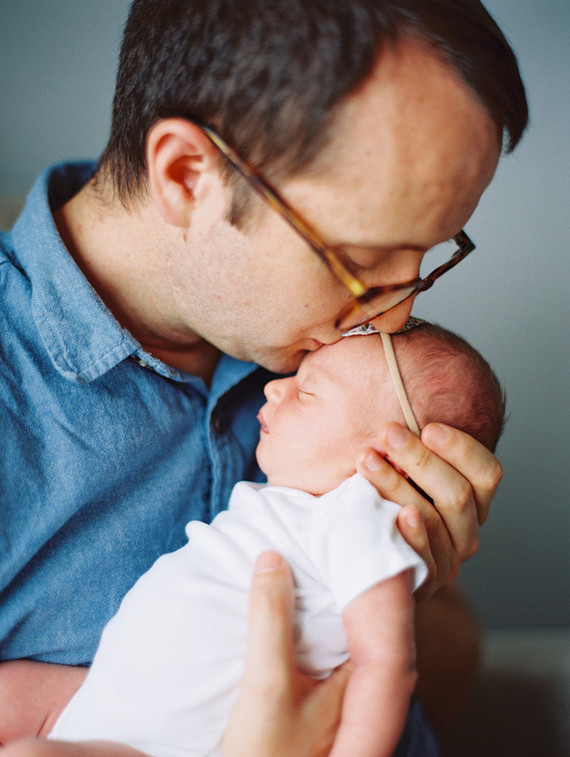 cozy winter newborn photos