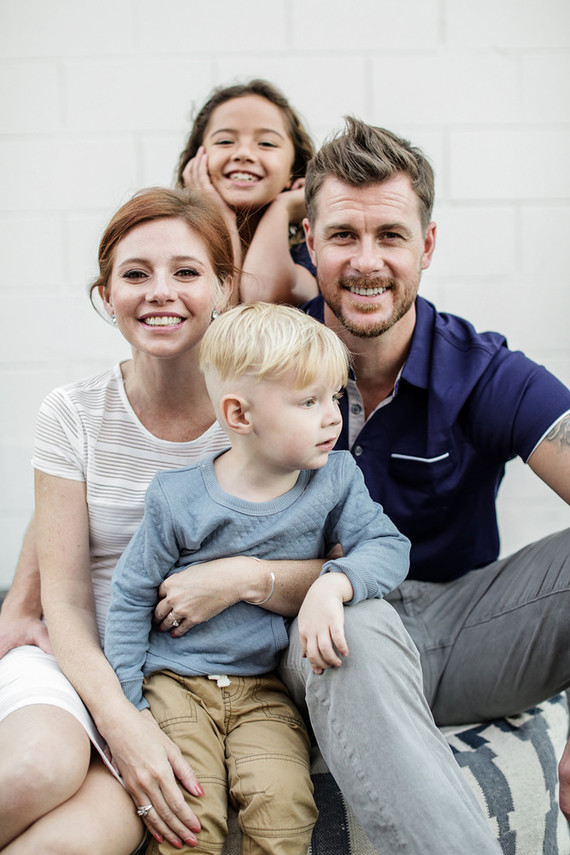 modern urban family photos