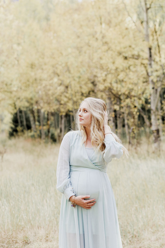 Boho rustic maternity photos