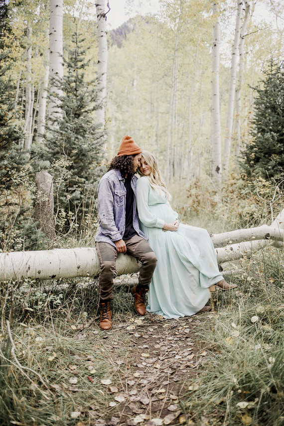 Boho rustic maternity photos