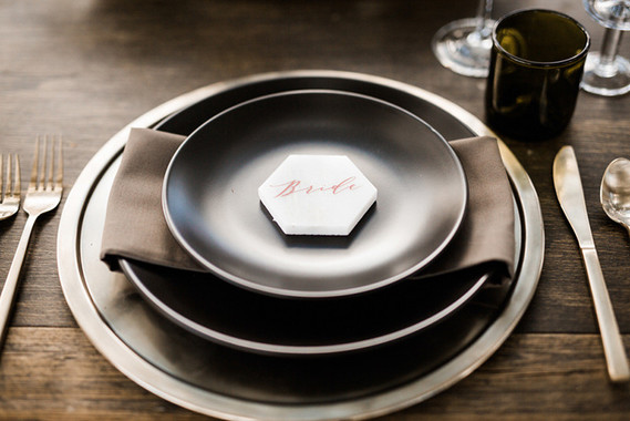 Modern place setting Inspiration