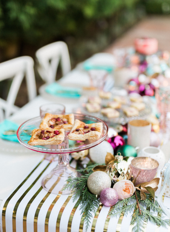 Modern holiday decor ideas