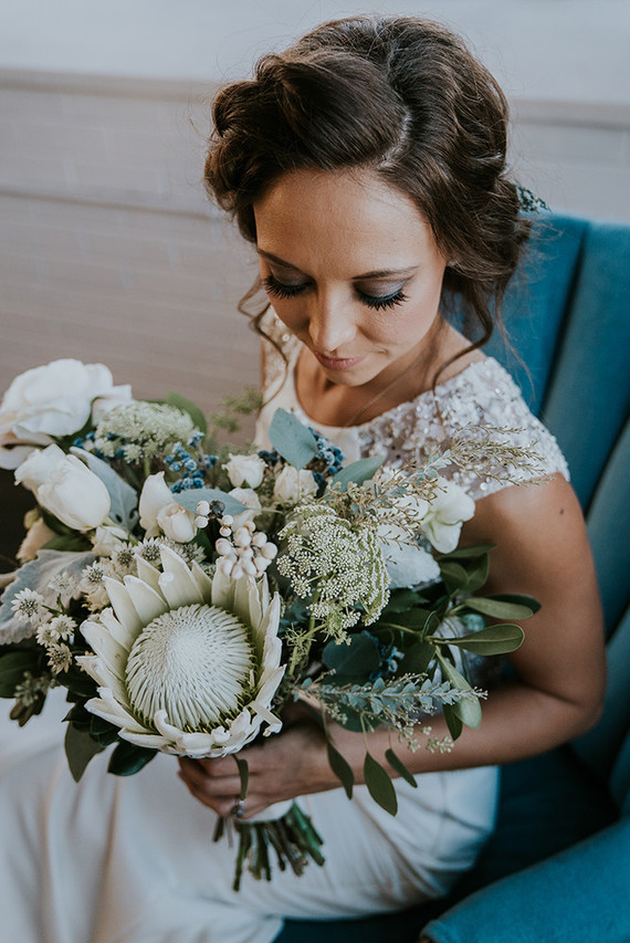 White bridal bouquet