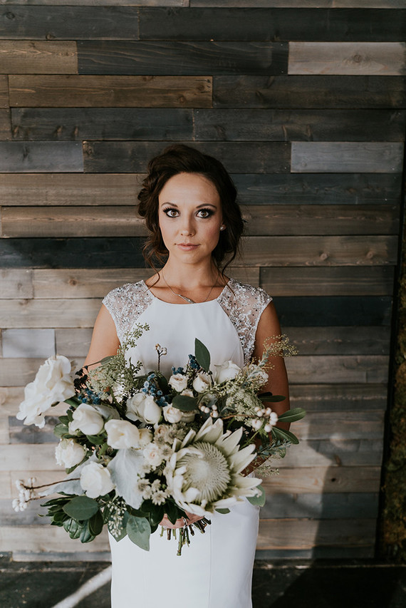 White bridal bouquet