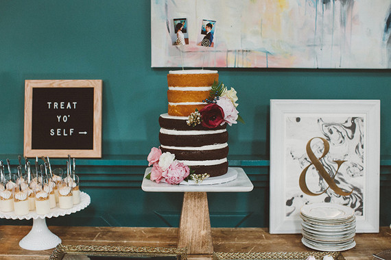 Naked wedding cake Inspiration