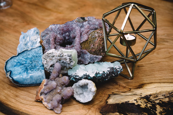 Geode wedding decor