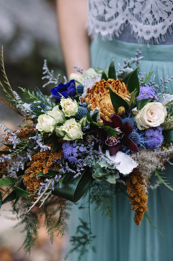 Fall wedding bouquet