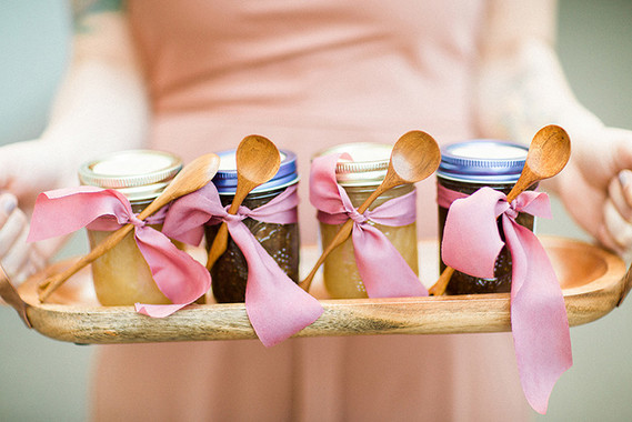 Fall wedding favors