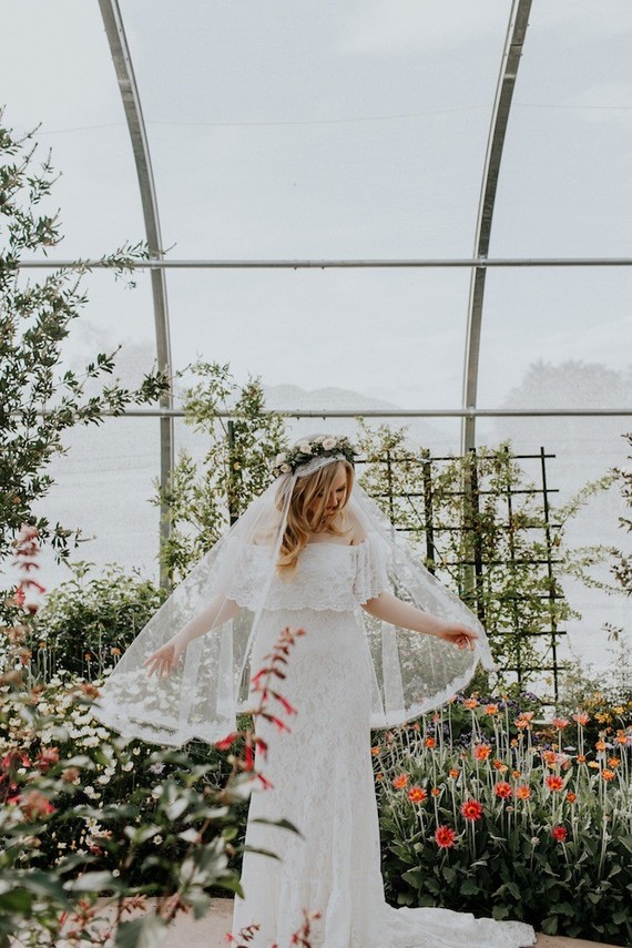 Daughters of Simone wedding dress