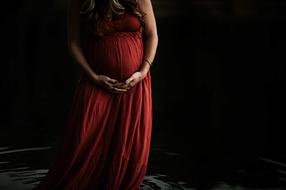 Moody bohemian maternity photos