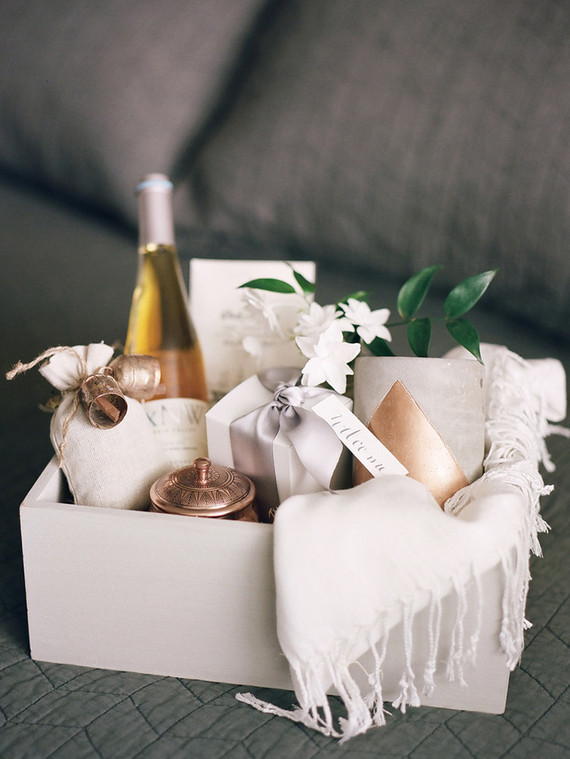 Wedding gift basket Inspiration