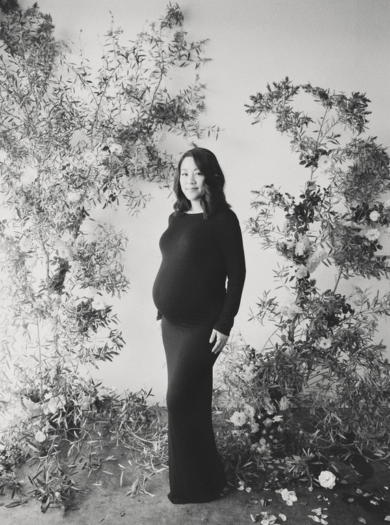 elegant maternity photos
