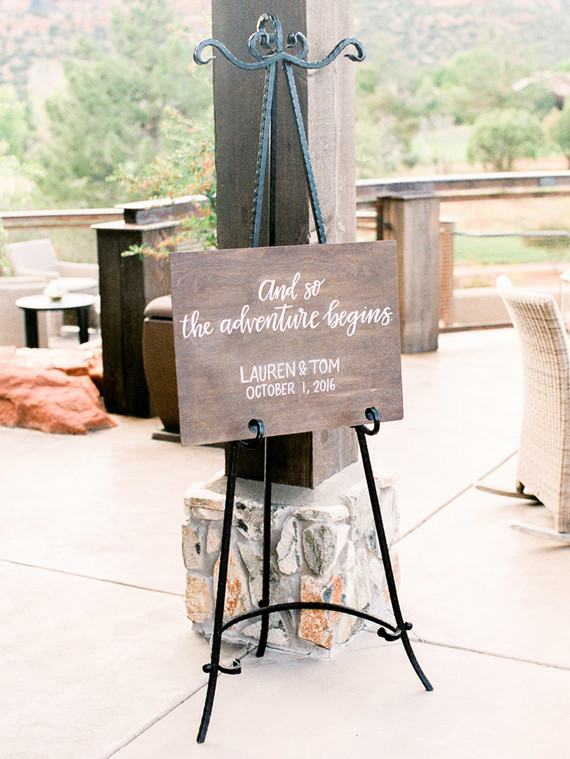 Rustic wedding decor