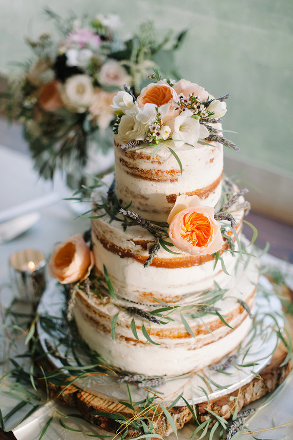 Semi-naked wedding cake