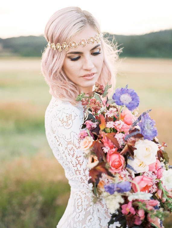 Romantic bridal fashion