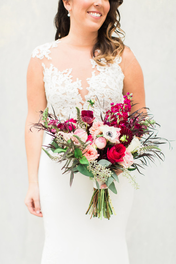 Red bridal bouquet