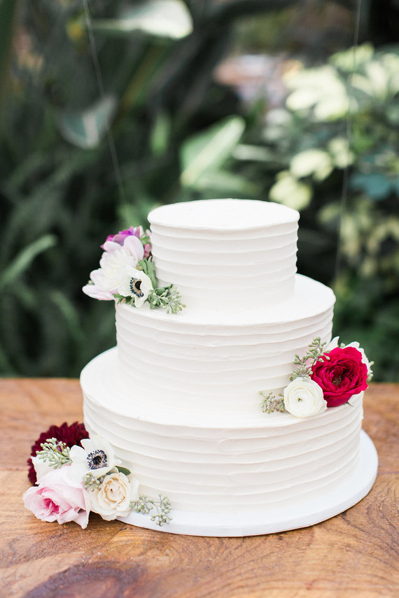Romantic modern wedding cake