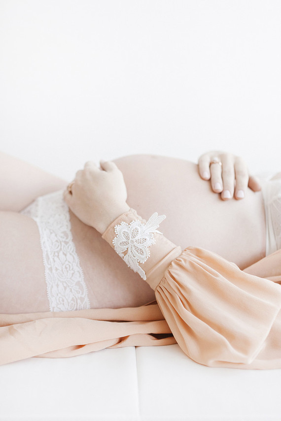 White studio maternity photos