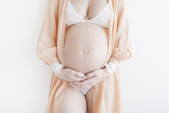 White studio maternity photos