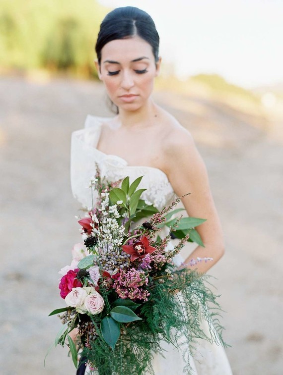 Winter bridal bouquet