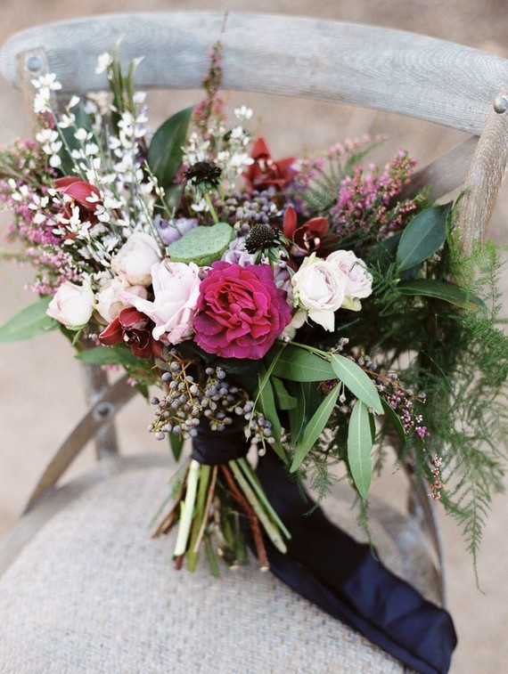 Winter bridal bouquet