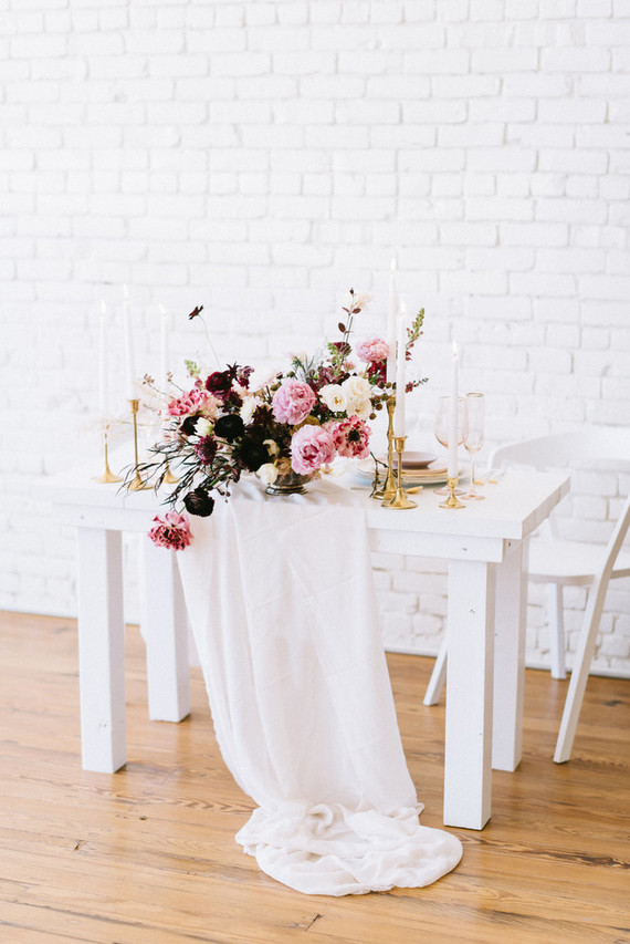 Romantic Valentine's Day table