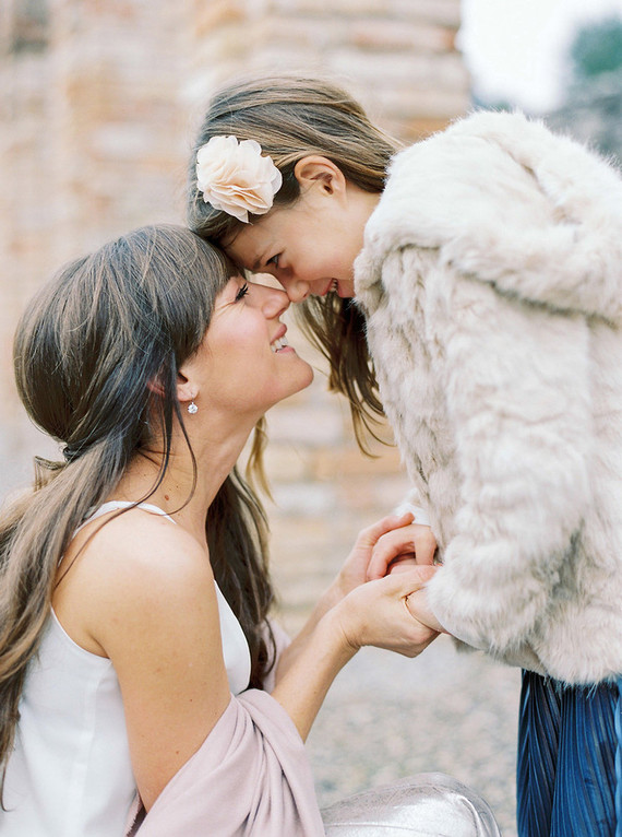 Winter family photos in Italy