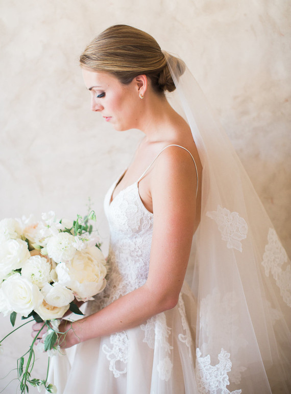 Monique Lhuillier wedding dress