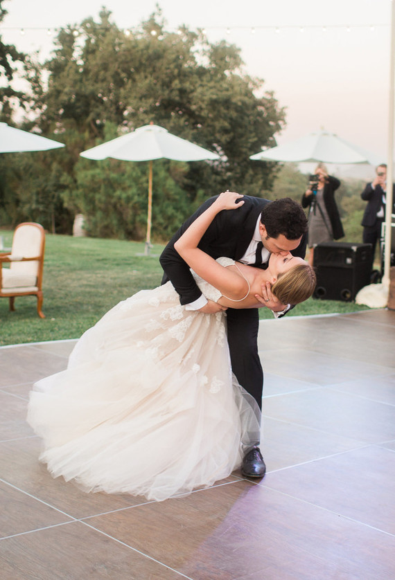 Monique Lhuillier wedding dress