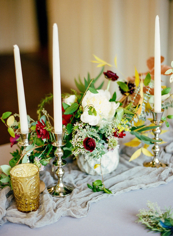 Winter wedding decor