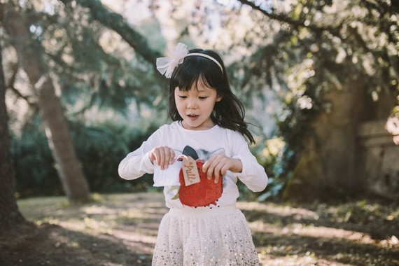 Surprise maternity announcement