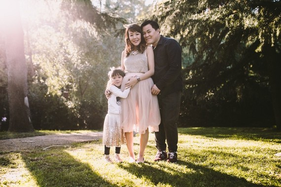 Family maternity photos in Barcelona