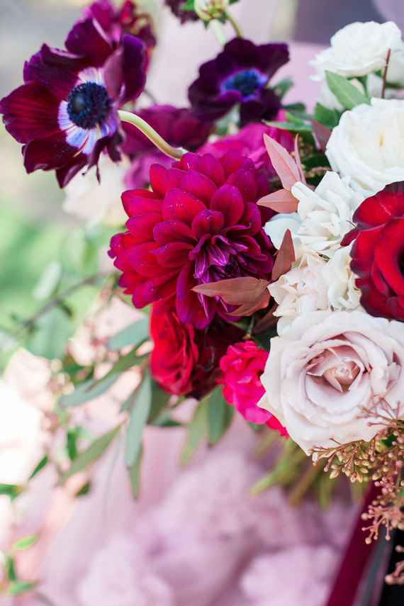 Red wedding flowers