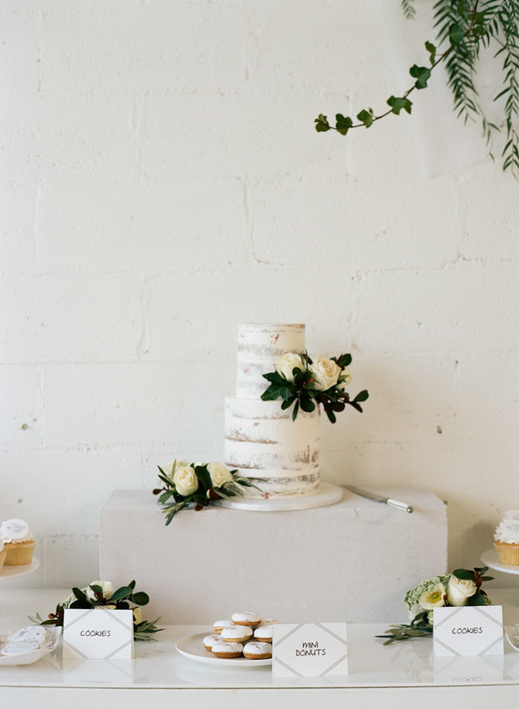 Modern gender reveal party