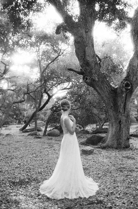 Tomomi Okubo wedding gown