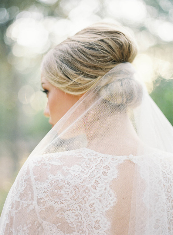 Tomomi Okubo wedding gown