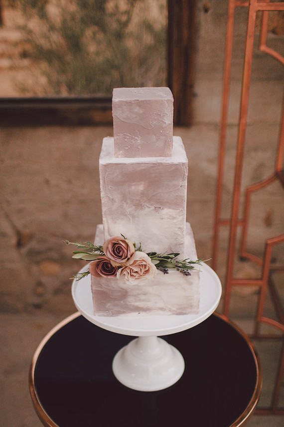 Desert inspired wedding cake
