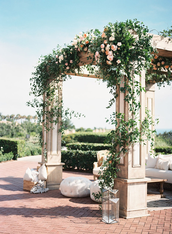 Elegant wedding flowers
