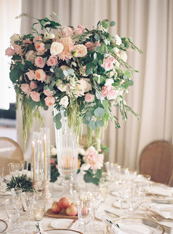 Elegant wedding flowers