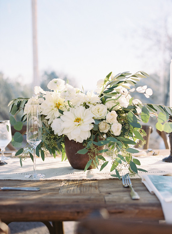 White wedding flowers
