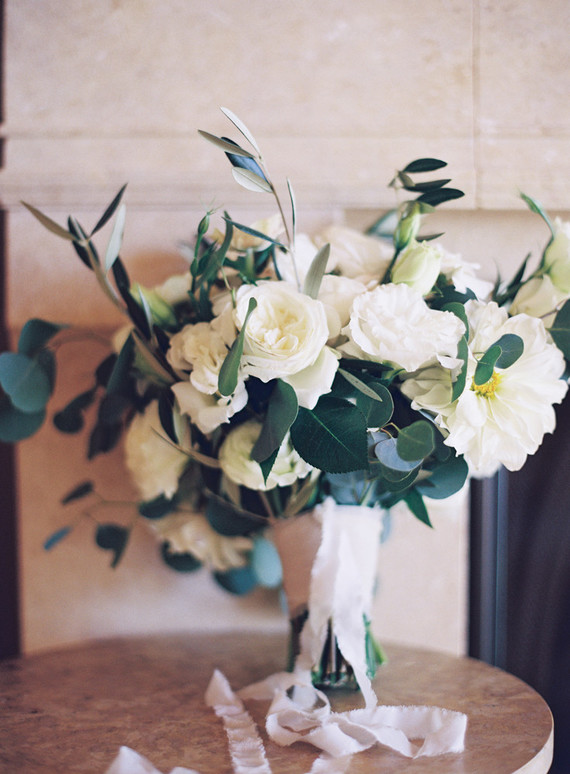 White wedding flowers