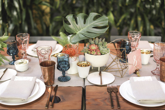 Modern place setting Inspiration